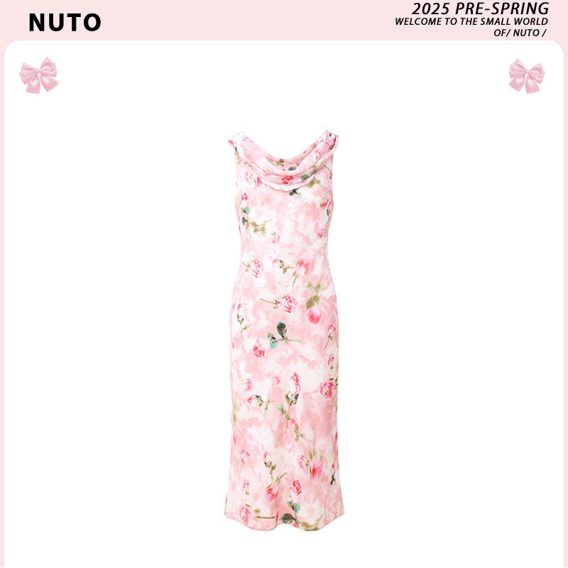 原版&ldquo;招桃花裙&rdquo;纯欲风修身粉色荡领立体蝴蝶斜裁中长连衣裙新款