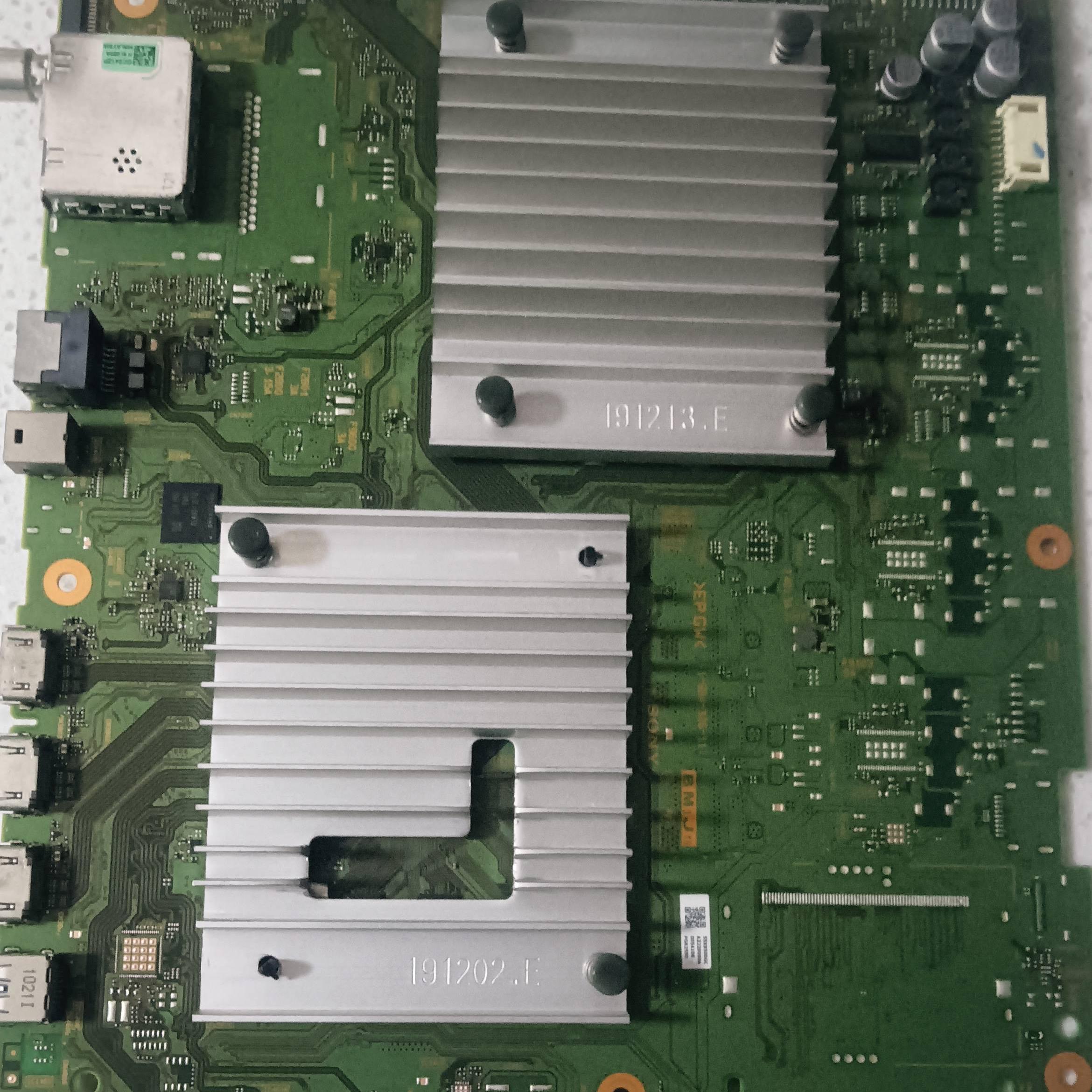 KD-55X9000F主板1-984-326-11