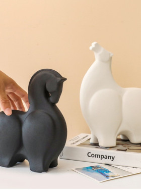 现代磨砂黑白马陶瓷摆件会所样板