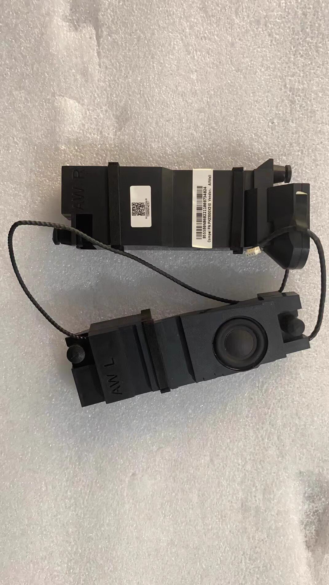 联想一体机AIO520-22-24IKU-IKL-ICB-ARR-AST喇叭内置音箱01MN368 - 实物图