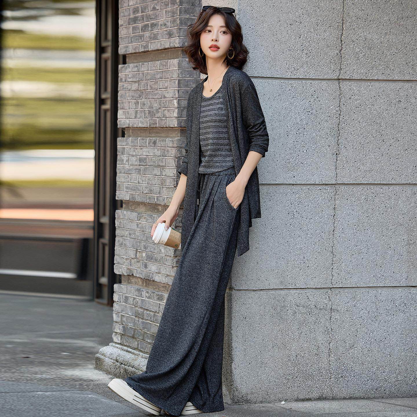 尚时套装秋腿季新款气心ZQ25123-质外搭+条纹背+阔裤三件套裤,女装/女士精品,时尚套装,淘宝优惠券,粉丝福利购,淘宝优惠卷