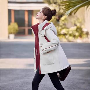 羽绒服女士中款年冬暖季新长品搭OU6772-1时尚百连帽鸭绒保外套