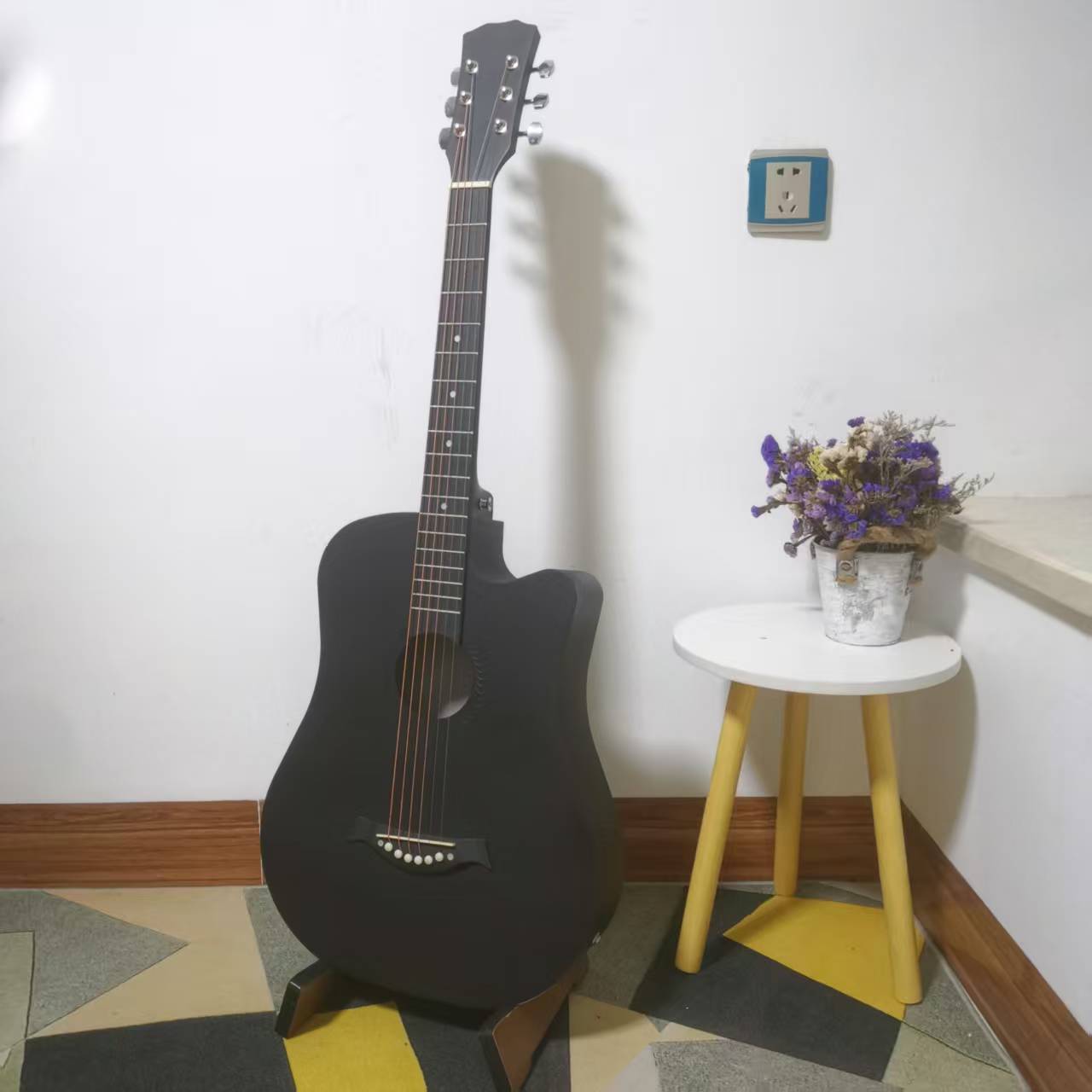 38寸黑色初学者民谣吉他轻微瑕疵款男女生新手练习吉他