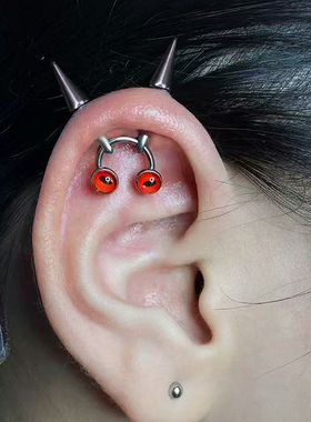 绿瞳红瞳恶魔钉F136钛合金原创设计恶魔钉耳钉耳饰