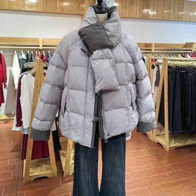 MLC美丽穿2025短款龟背羽绒服女连帽宽松保暖外套冬季灰色带围脖