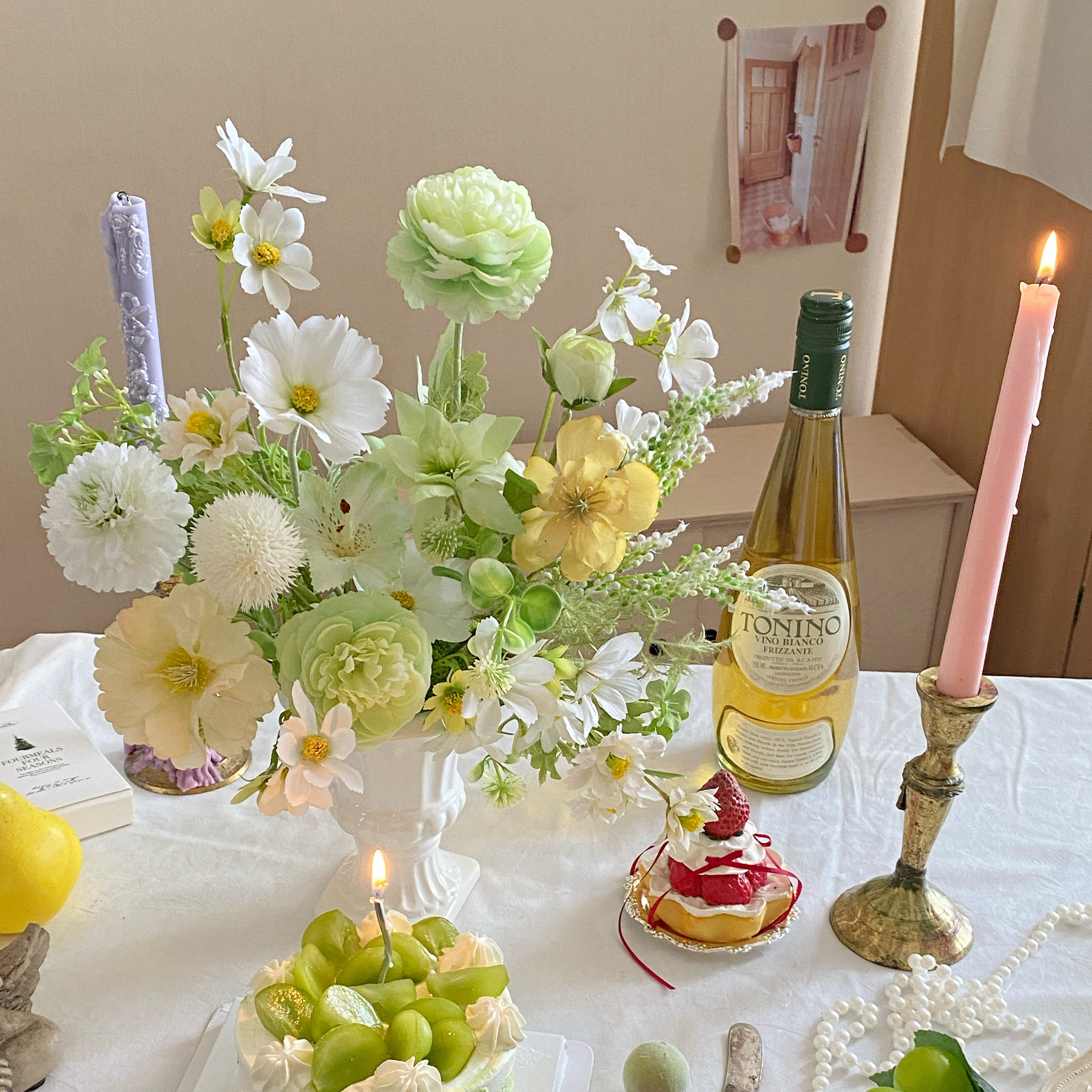 原创白绿色仿真花成品带花瓶组合