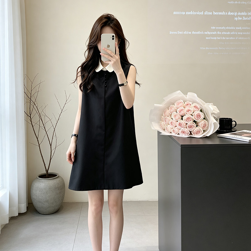 气质显瘦休闲少女感纯色系洋气女千金风娃娃领连衣裙时尚女装