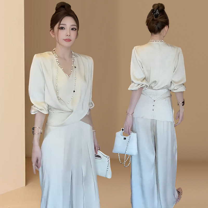 御姐穿搭一整套装女2026春夏新款洋气休闲高级感上衣阔腿裤两件套