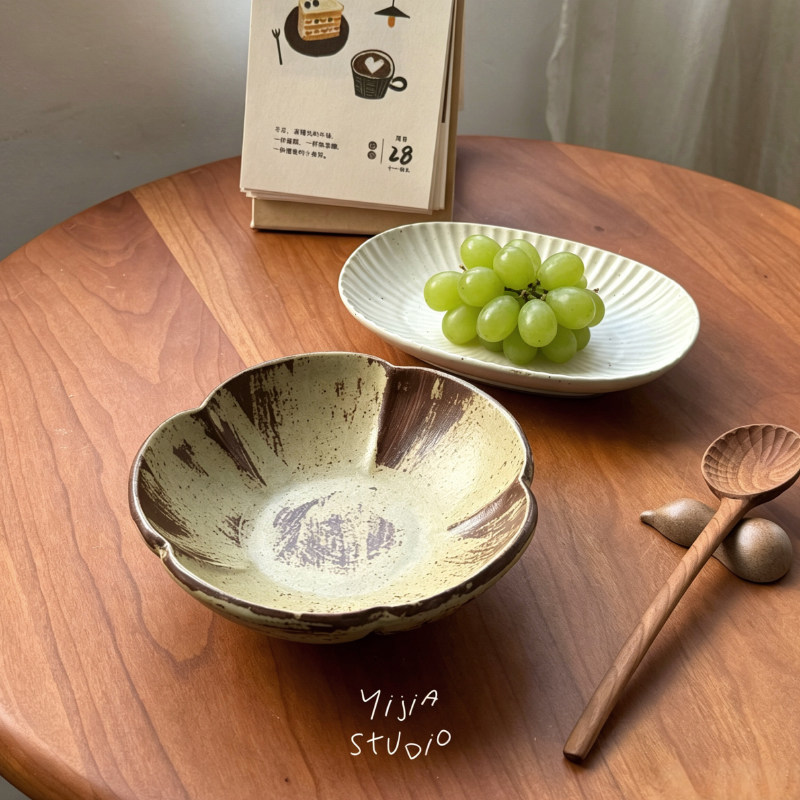 一家小店 这朵小花有点野 做旧复古花朵小盘 调味碟 小食碗点心碟