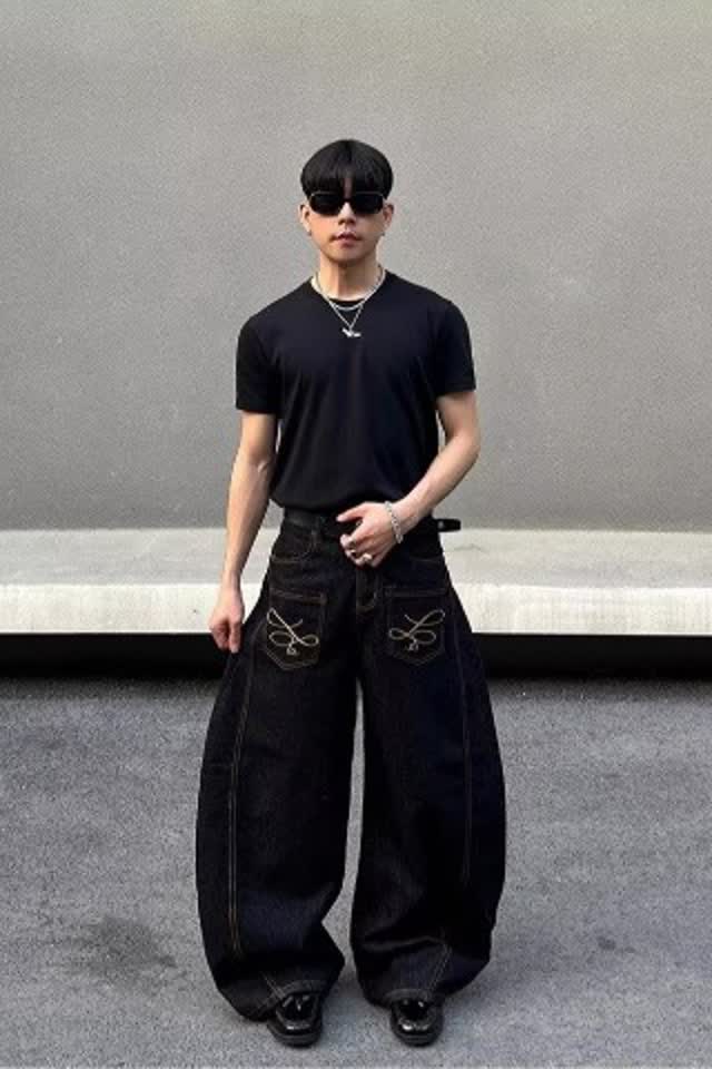 【008】刺绣弯刀牛仔裤宽松阔腿长裤男女A079-7826-P50,男装牛仔裤,电商A079