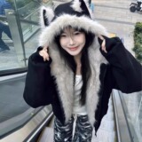 黑色