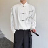 白色