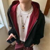黑色