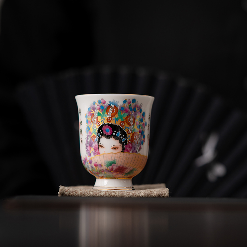 苏氏陶瓷SUSHI CERAMICS珐琅彩刀马旦高脚杯功夫茶杯主人杯品茗杯