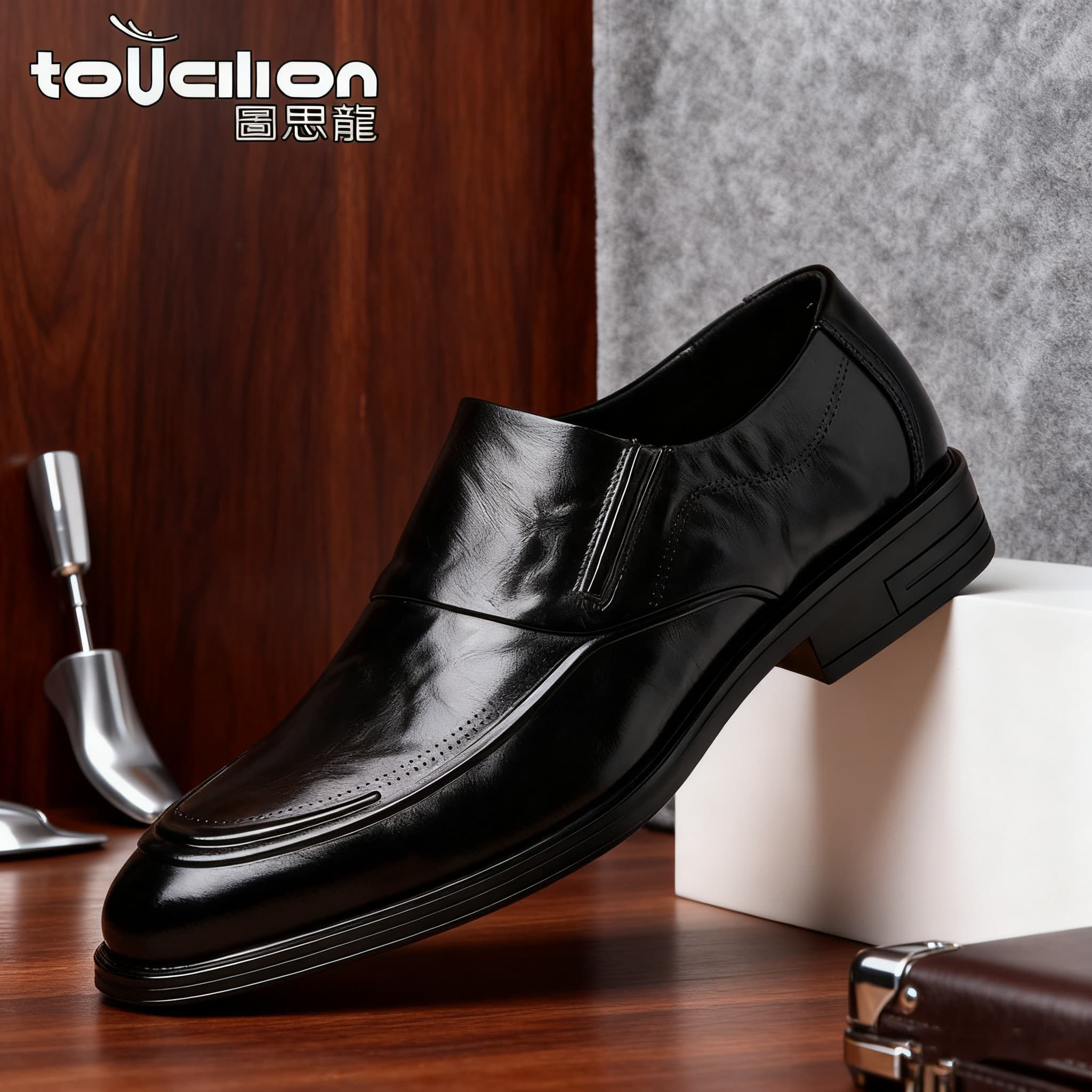 图思龙男鞋软底软面新款商务正装休闲皮鞋英伦鞋子休闲鞋新郎结婚