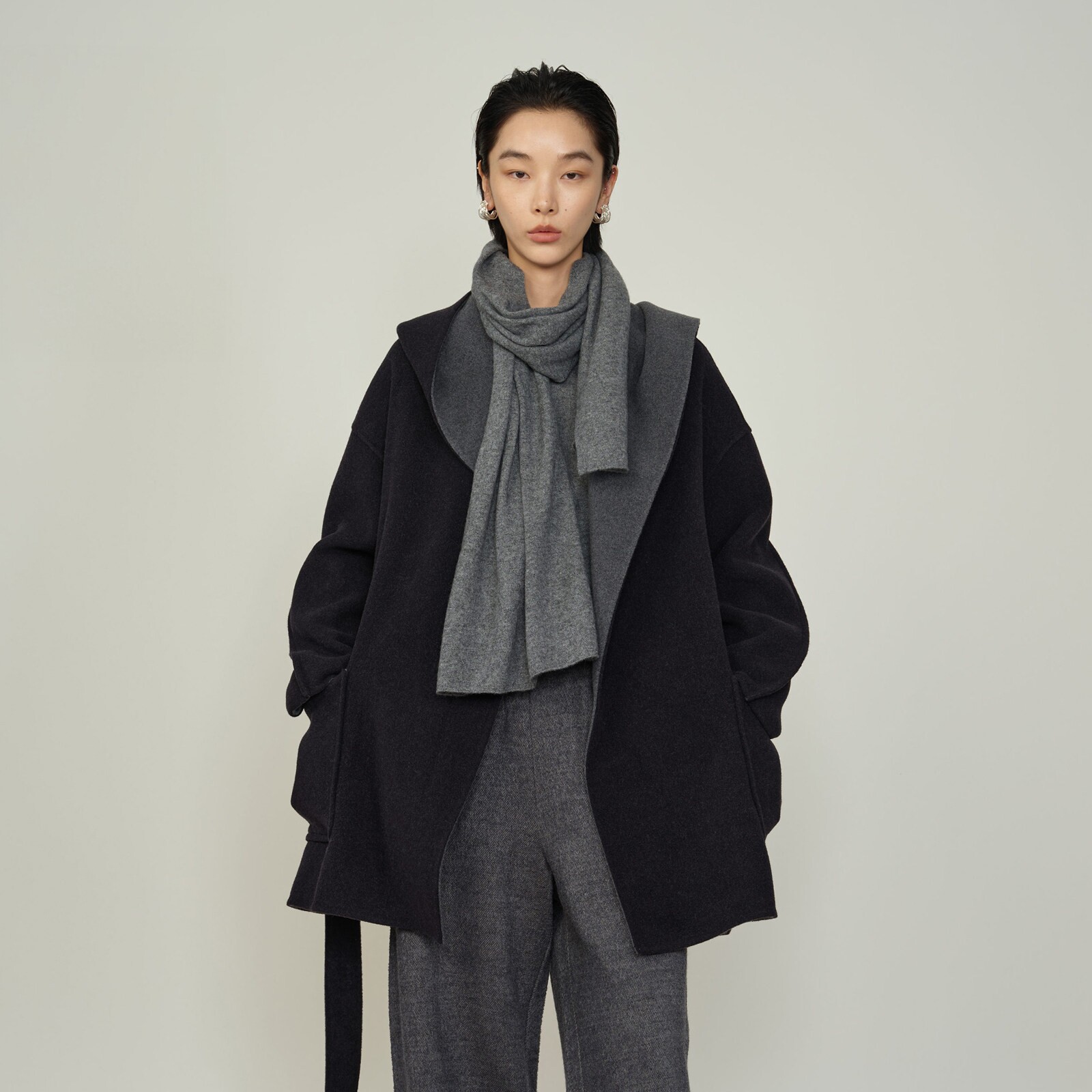 【反季特惠】毛呢外套女26冬季新款一体成型中长款连帽宽松大衣