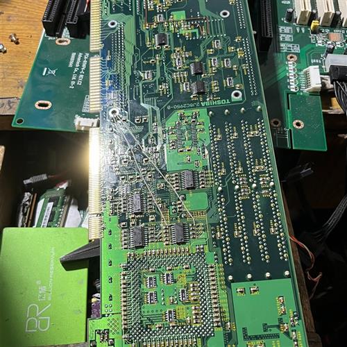 库存全新TOSHIBA 2J8C2950-B工控主板成色漂亮功能一切需询价