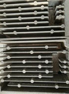 库存全新二手台湾东达变频器,TDS-F8-L0P4E,.包好,便宜需询价