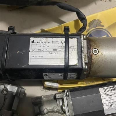 库存全新德恩科BG44X50 BG65X75拆机三个 打包600,明需询价