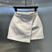 洋气半身裙 时尚 错位斜扣米白色高腰水洗A字牛仔短裙2026夏季 新款