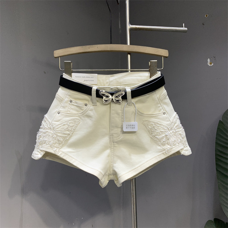 2025春夏新款设计感蝴蝶刺绣牛仔短裤女高腰显瘦性感辣妹a字热裤