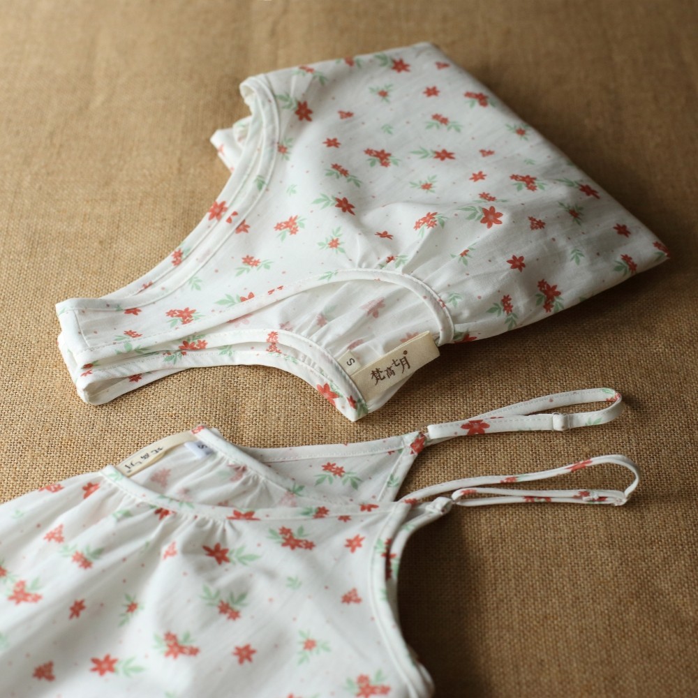 梵高七月夏季新款宽松棉碎花小清新甜美可爱家居服打底吊带背心女