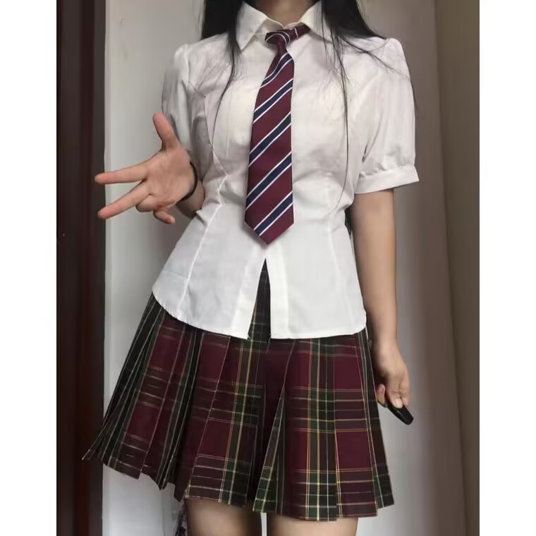 短袖泡泡袖白衬衫上衣套装女