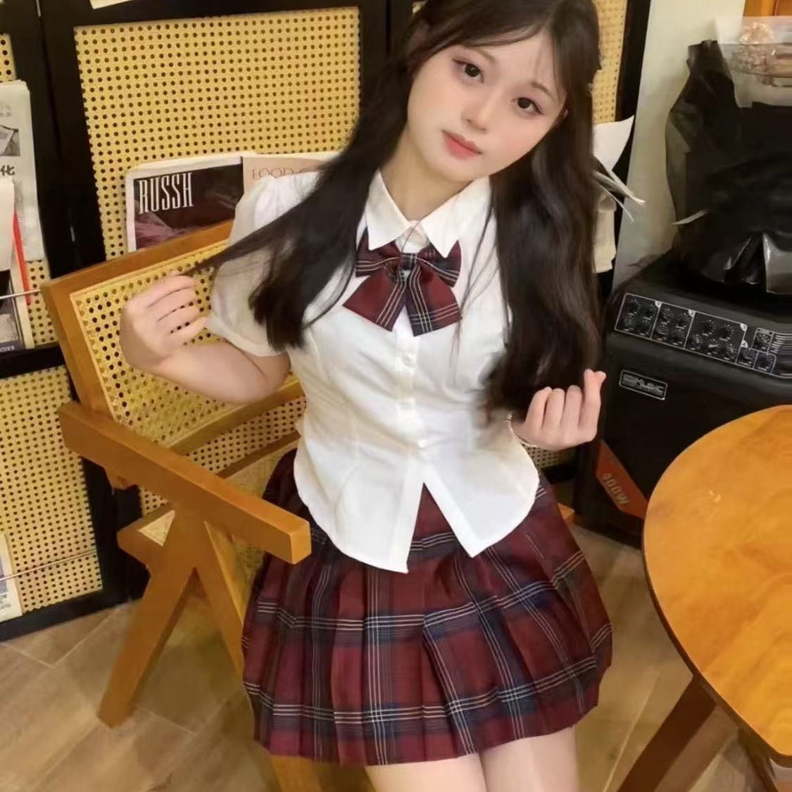 显瘦修身泡泡袖纯欲风日系学院
