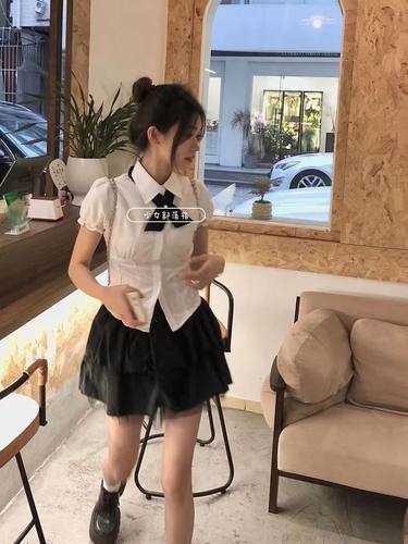 泡泡袖衬衫上衣高腰蓬蓬蛋糕裙子