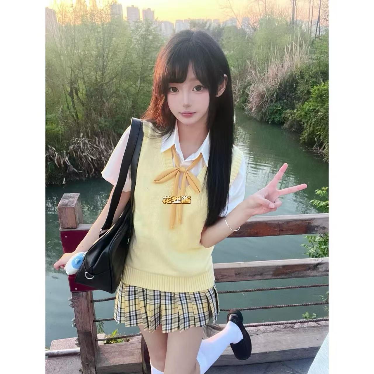 日系JK马甲学院风无袖薄款背心