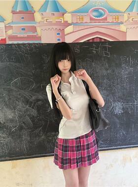 春夏校供感格纹百褶裙衬衫套装