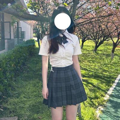 学院风泡泡袖白色衬衣jk套装女