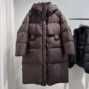 欧洲站高级感长款羽绒服女百搭大被子过膝加厚鸭绒保暖外套潮连帽