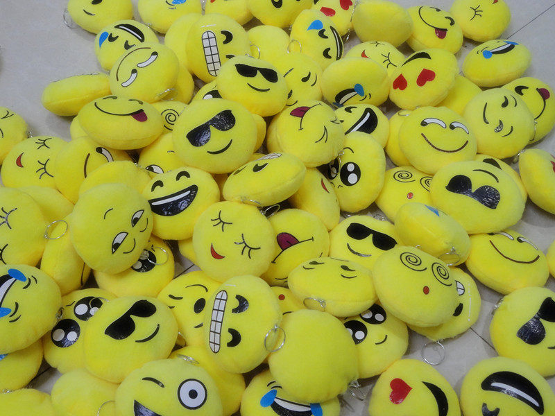 qq表情挂件 创意qq表情抱枕 表情挂饰 毛绒玩具公仔挂件