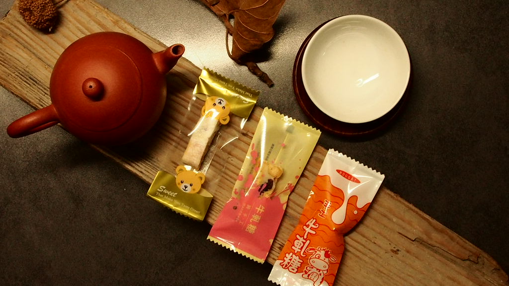 台灣进口牛轧糖包裝小袋  需用封口机封口  4*9.5