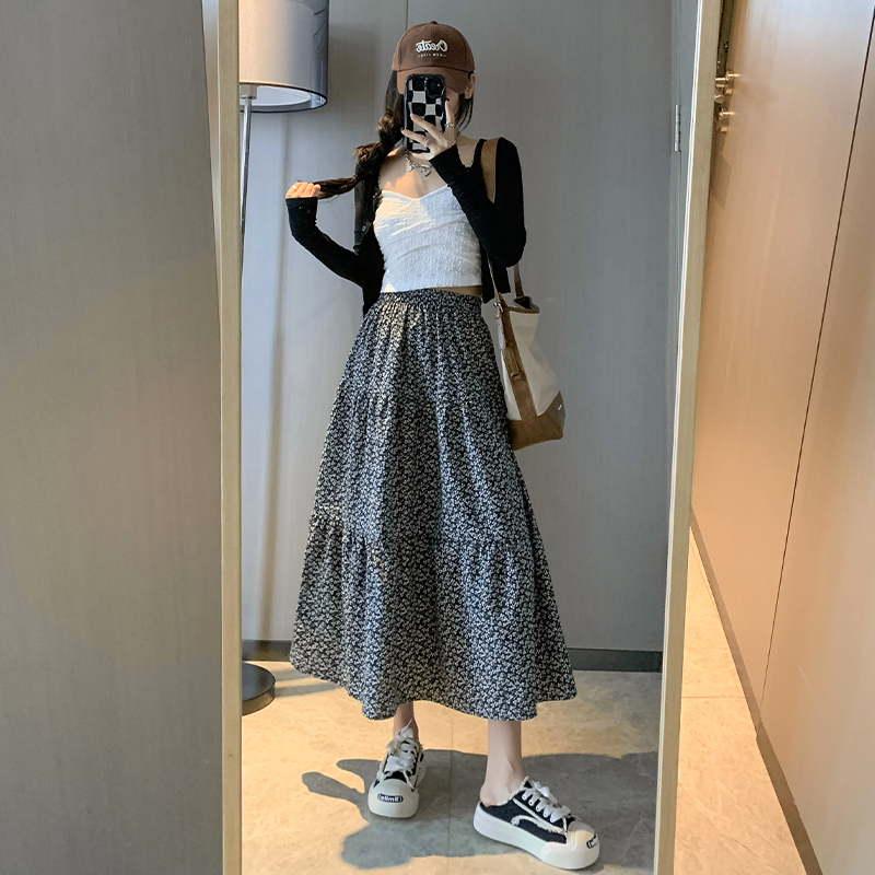 雪纺碎花半身裙女2025春夏新款高腰A字大裙摆温柔风中长款蛋糕裙
