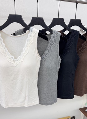 妃子纪792早秋新款蕾丝V领无袖背心女内搭打底衫保暖内搭上衣潮