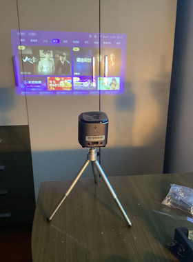 12（二手）￼￼联想T6S 小微型家用投影仪 户外手机投影机