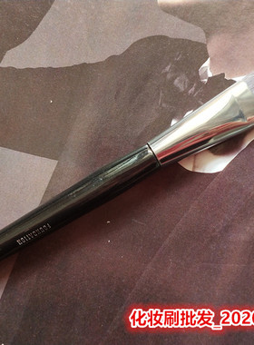 波比BB长款双色毛粉底液刷CC霜化妆刷遮瑕阴影刷 纤维软毛