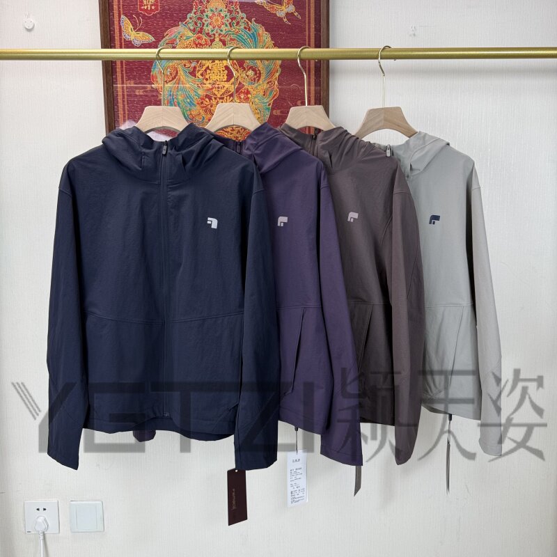 菲玛掂261025正品2026春装新款多色休闲连帽外套女显瘦速干短外套