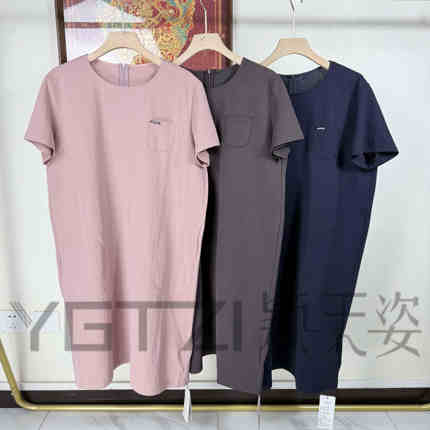 菲玛掂251172正品2025夏季新款时尚气质显瘦圆领连衣裙宽松女裙薄