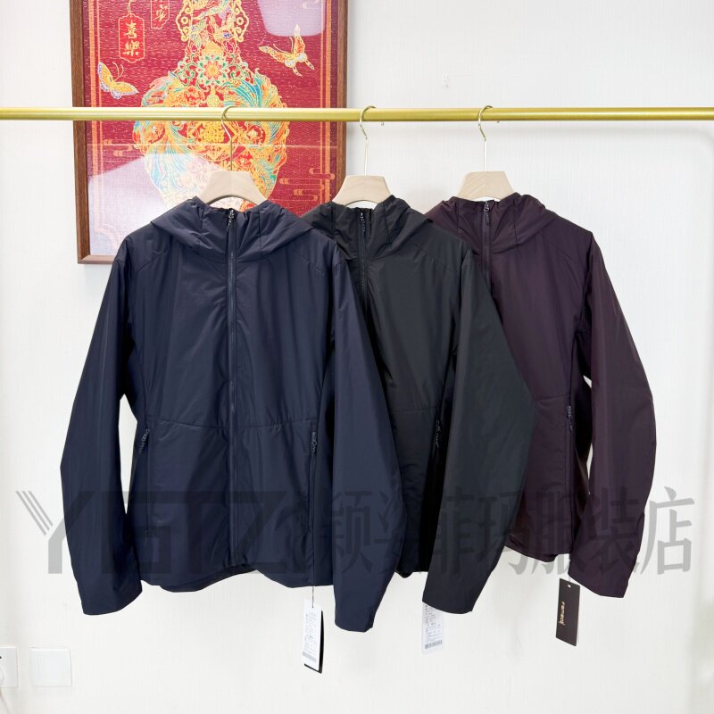 菲玛掂2026秋冬显瘦连帽棉服女