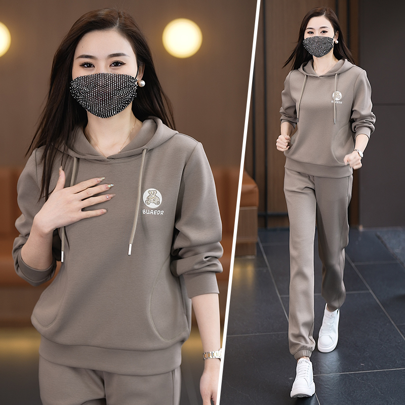 运动服套装女春秋季2025年新款洋气显瘦连帽休闲卫衣两件套跑步服