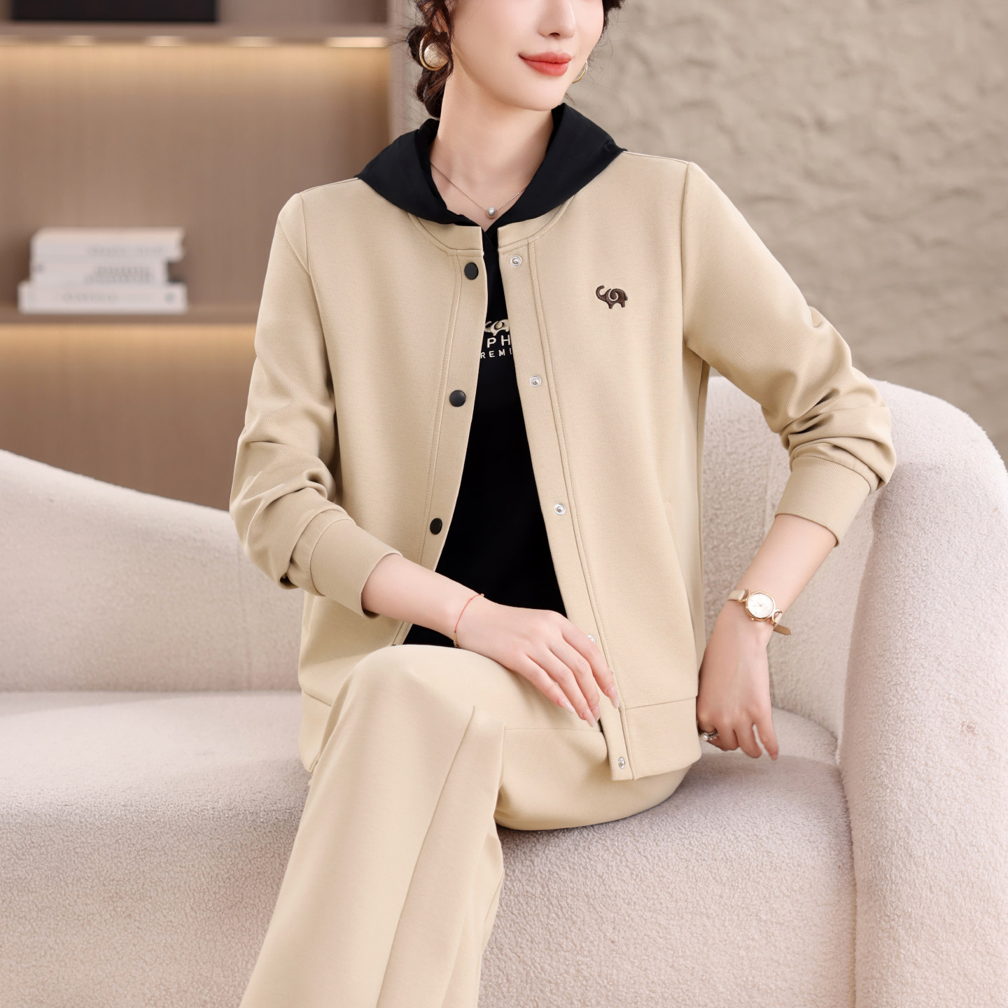 时尚休闲套装女春季2026新款棒球领大码外套长裤跑步三件套运动服,女装/女士精品,休闲运动套装,淘宝优惠券,粉丝福利购,淘宝优惠卷