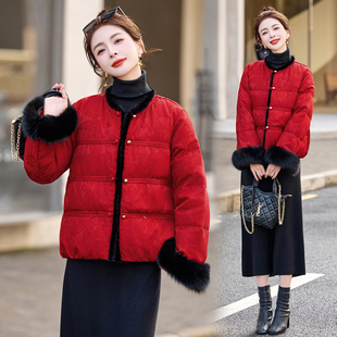 新中式红色羽绒服女短款2025冬季新款高级感洋气新年好运保暖外套