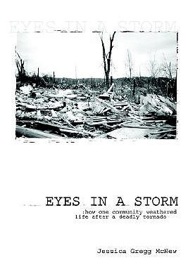 【预售】Eyes in a Storm: How One Community Weathered Life