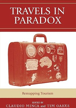 【预售】Travels in Paradox: Remapping Tourism