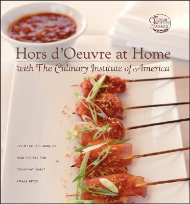 【预售】Hors D'Oeuvre At Home With The Culinary Institute Of-封面