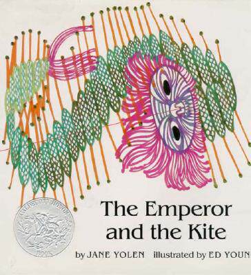 【预售】The Emperor and the Kite