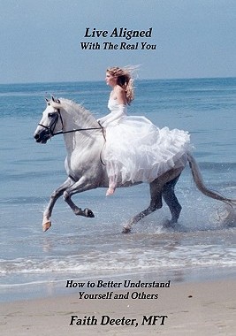 【预售】Live Aligned